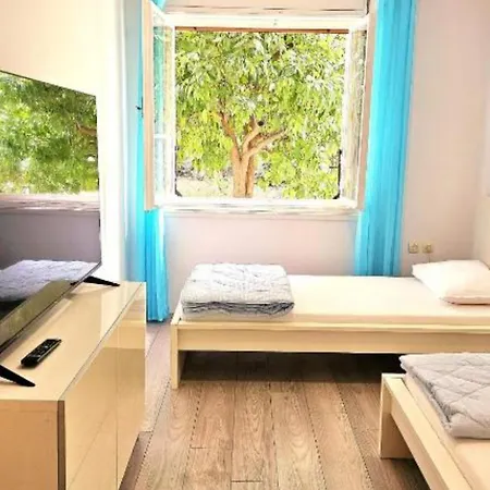 George Central アパート