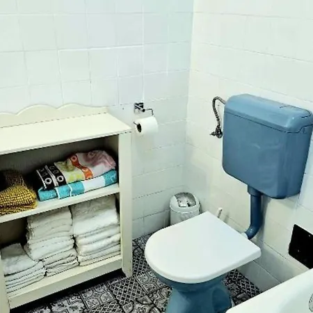 George Central Apartment *